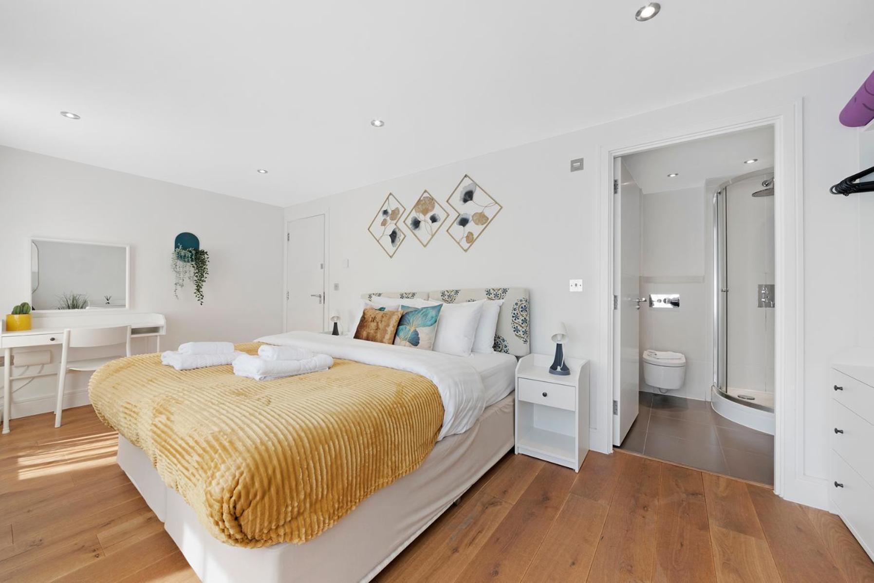 Hermitage Road Apartment By Morethanstays Лондон Экстерьер фото